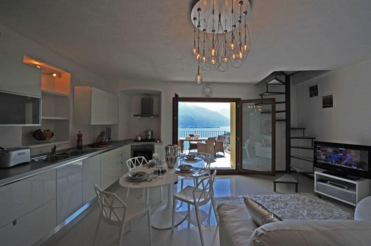 شقة Pianello Del Lario  في Balcone Di Pianello - Luna المظهر الخارجي الصورة